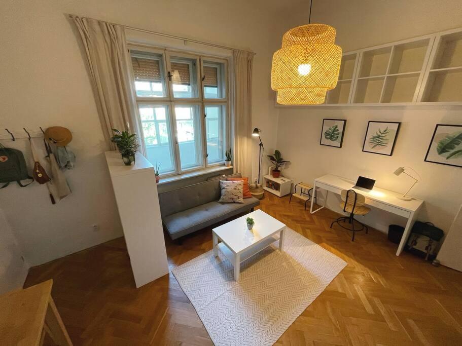 Stefanka Apartment Old Town Bratislava Esterno foto